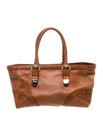 Gucci Leather Signoria Medium