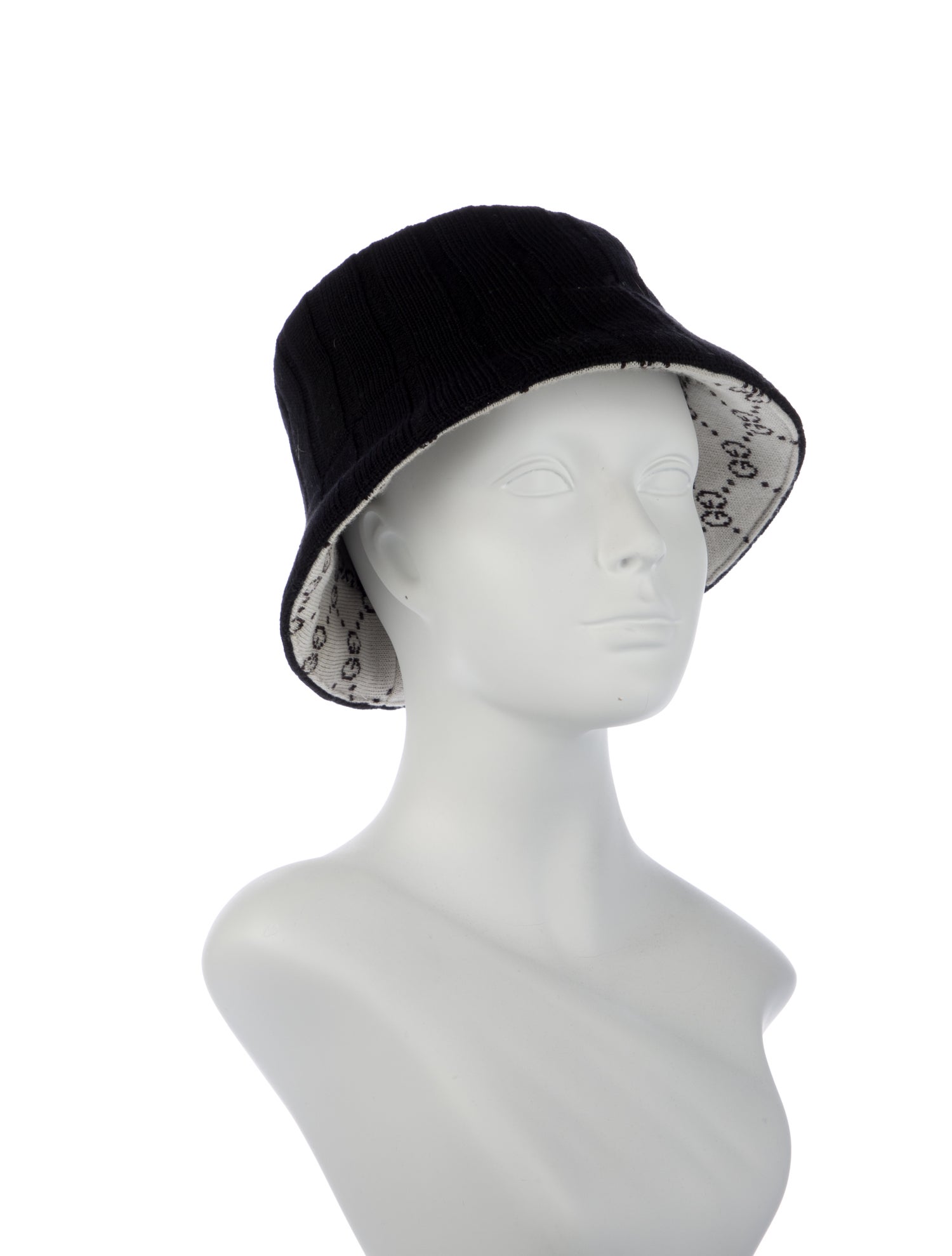 Gucci bucket hat w/ Tags