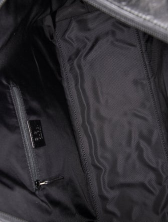 Gucci GG Signature Shoulder Bag