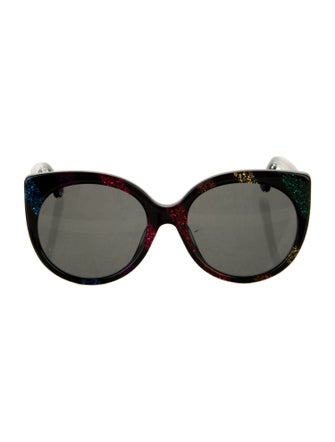 Gucci Oversize Tinted Sunglasses