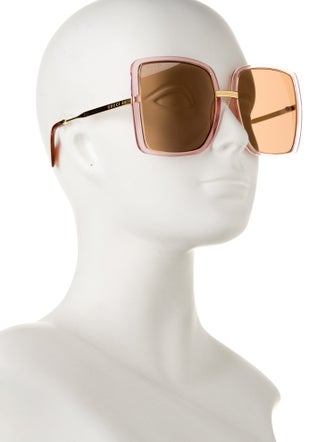 Gucci Oversize Tinted Sunglasses