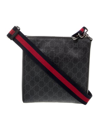 Gucci GG Supreme Messenger Bag