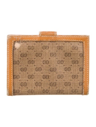 Gucci Sukey Logo Printed Compact Wallet