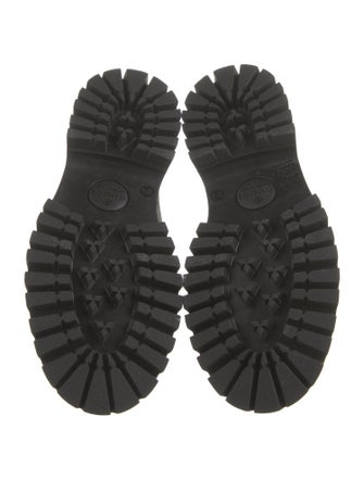 Gucci GG Supreme Embroidered Accent Loafers