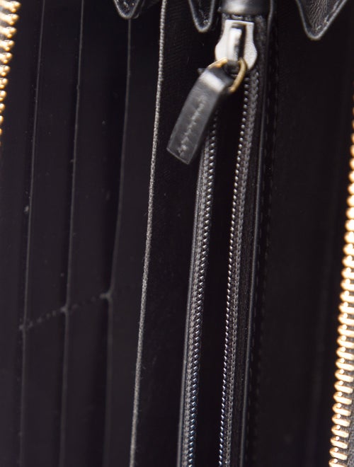 Gucci Continental GG Signature Continental Wallet