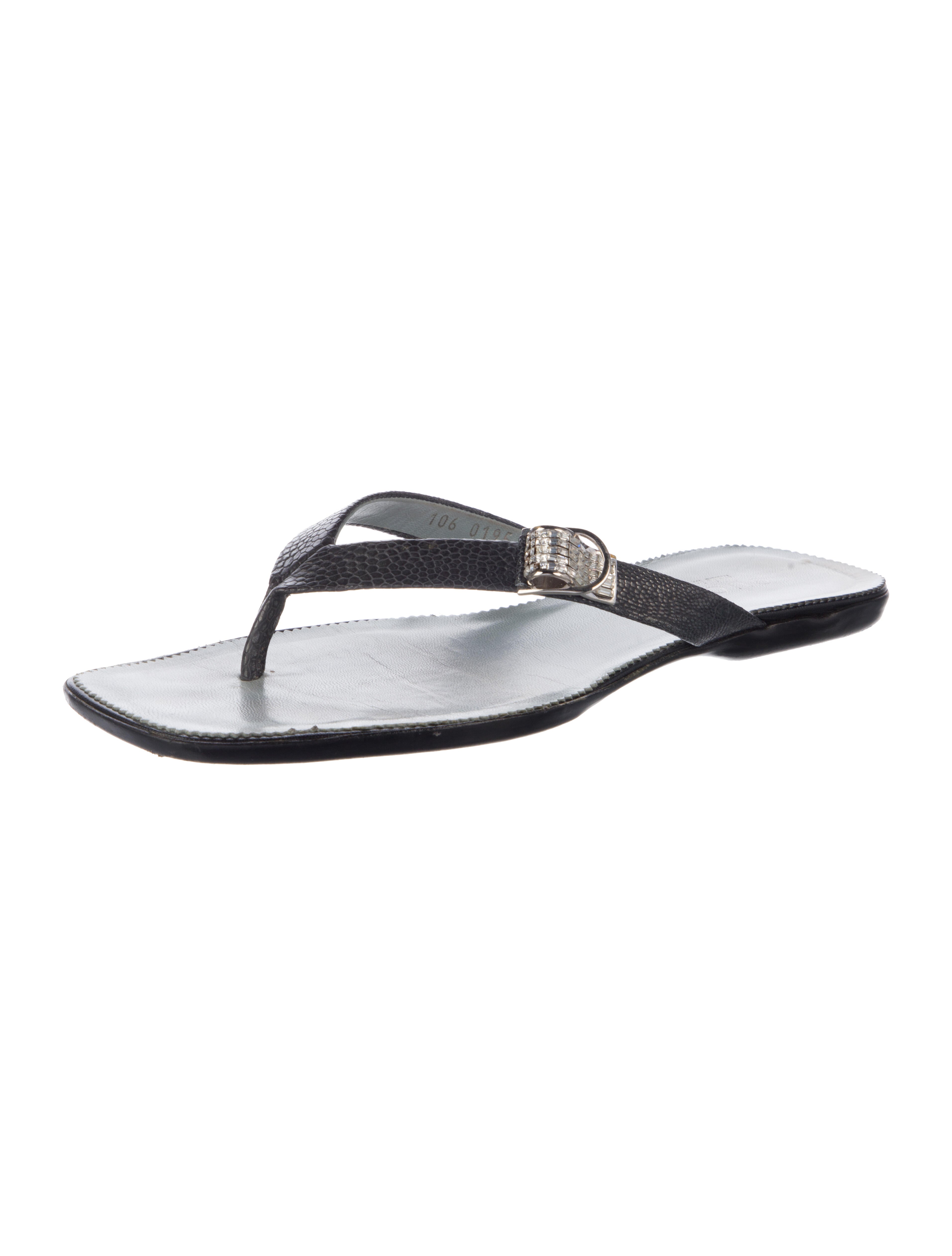 Gucci Vintage Leather Flip Flops