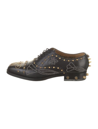Gucci Leather Studded Accents Oxfords