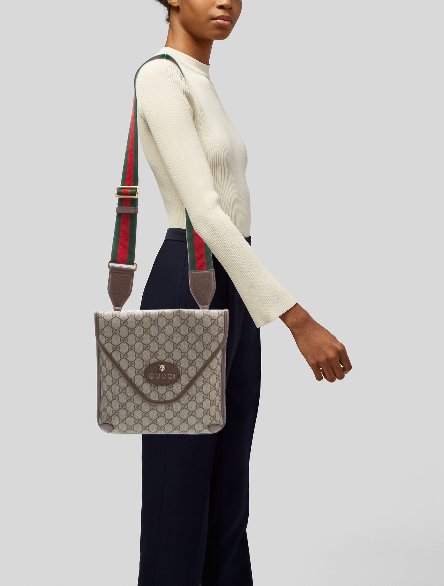 Gucci GG Supreme Neo Vintage