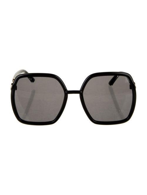 Gucci Oversize Tinted Sunglasses