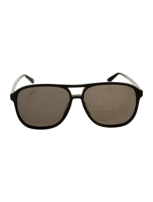 Gucci Oversize Tinted Sunglasses