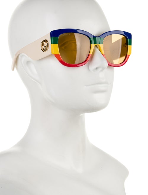 Gucci Oversize Tinted Sunglasses