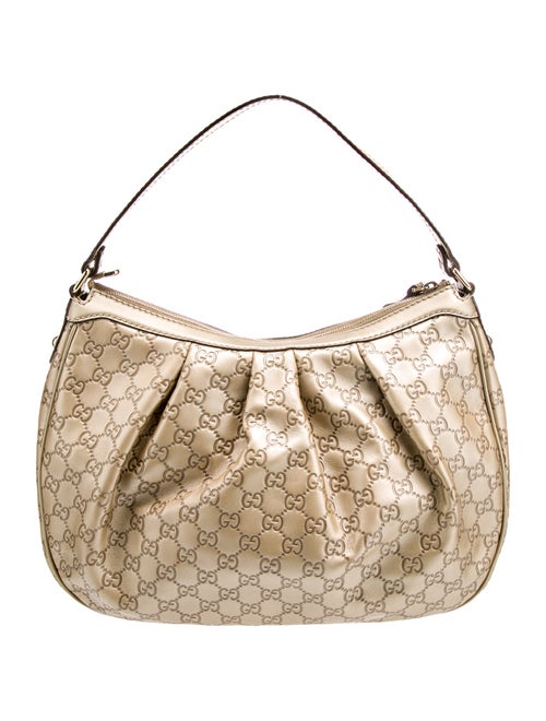 Gucci GG Signature Sukey Medium