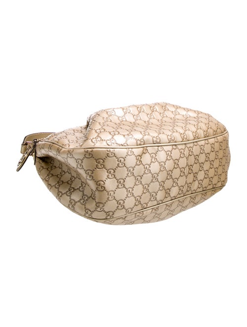 Gucci GG Signature Sukey Medium