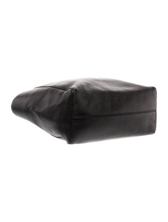 Gucci Leather Swing Medium