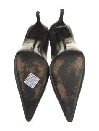 Gucci Leather Pumps