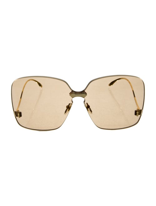Gucci Oversize Tinted Sunglasses