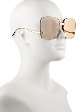 Gucci Oversize Tinted Sunglasses