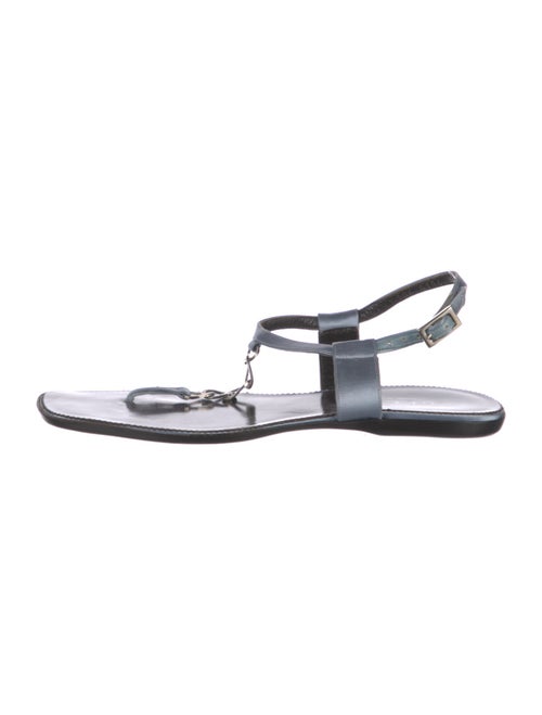 Gucci Leather Chain-Link Accents T-Strap Sandals