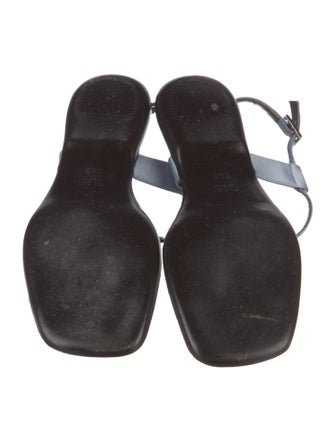 Gucci Leather Chain-Link Accents T-Strap Sandals