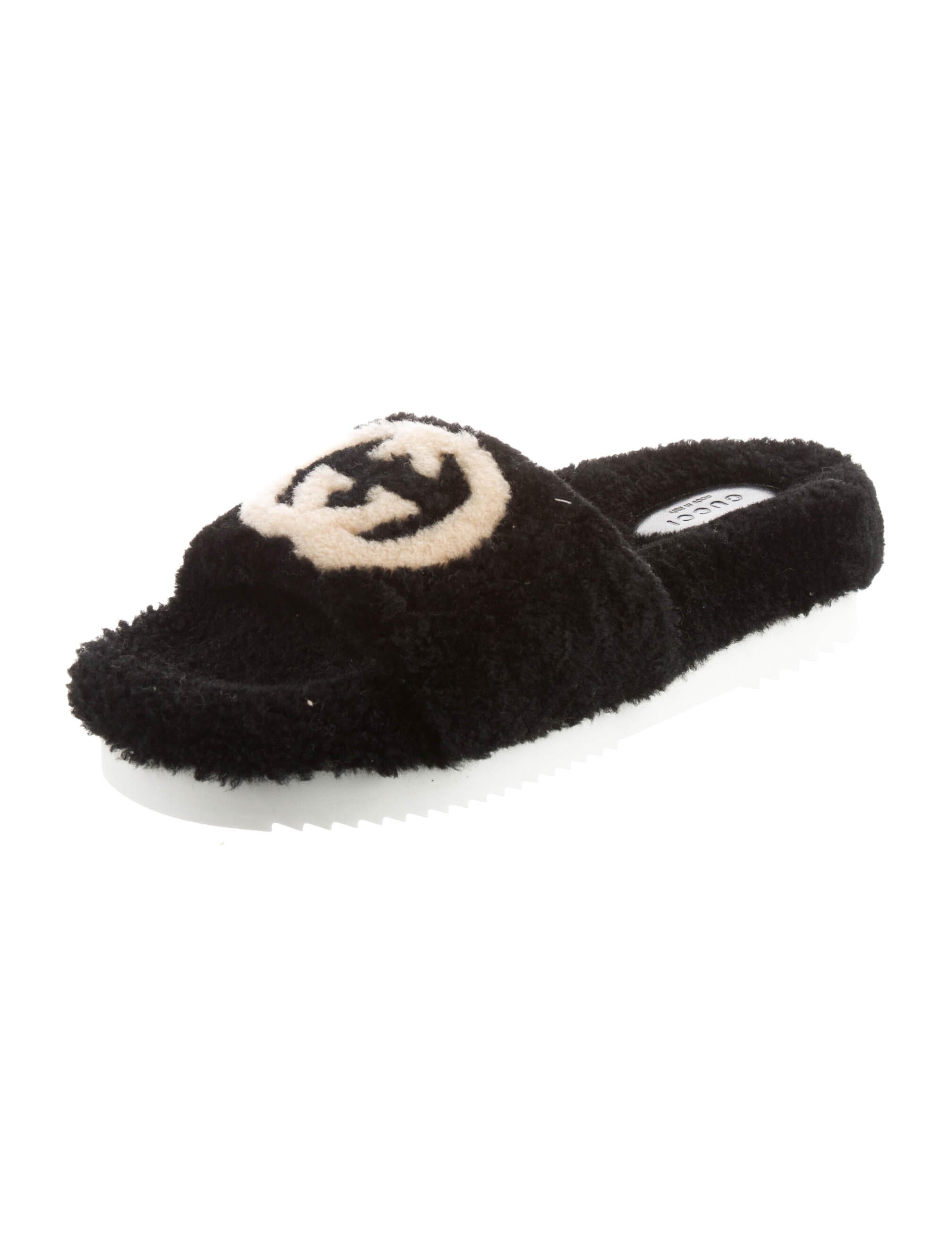 Gucci Interlocking G Logo Shearling Slides