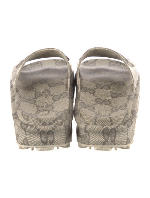 Gucci Interlocking G Logo Rubber Slides