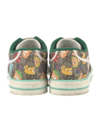 Gucci Graphic Print Sneakers