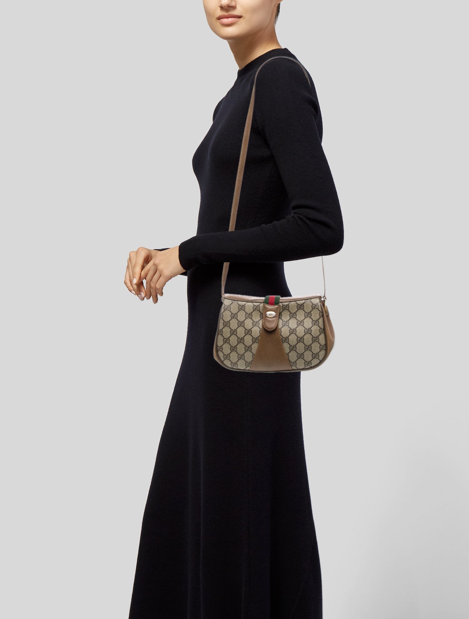 Gucci GG Supreme Crossbody Bag Vintage