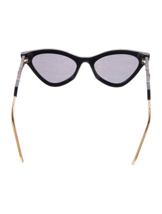 Gucci Interlocking G Logo Cat-Eye Sunglasses