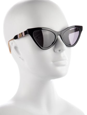 Gucci Interlocking G Logo Cat-Eye Sunglasses