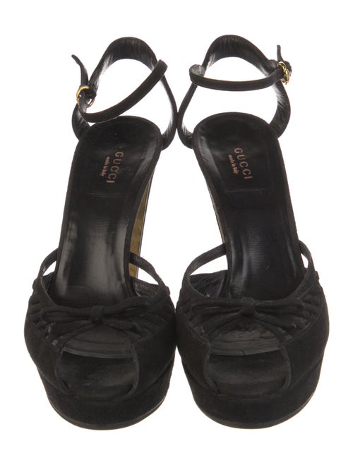 Gucci Suede Bow Accents Sandals