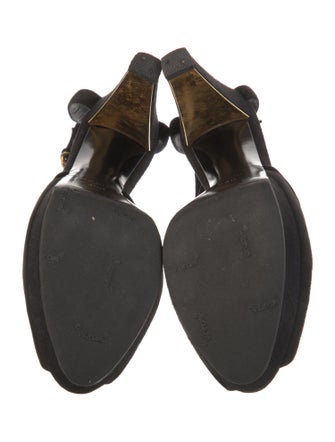 Gucci Suede Bow Accents Sandals