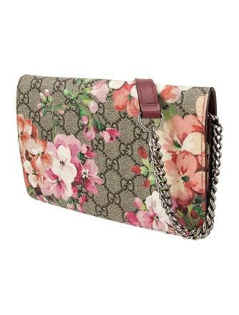 Gucci GG Supreme Shoulder Bag