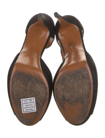 Gucci Suede D'Orsay Pumps