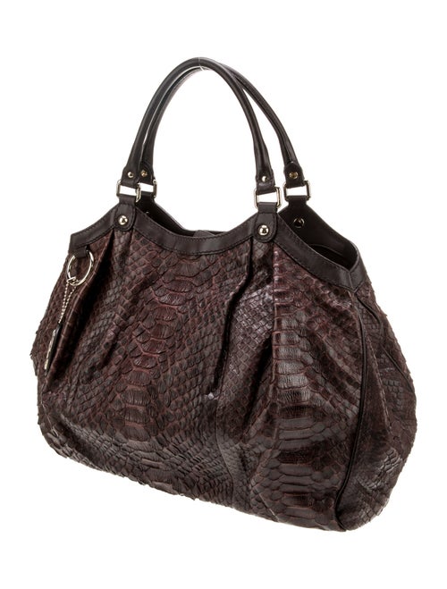 Gucci GG Signature Sukey