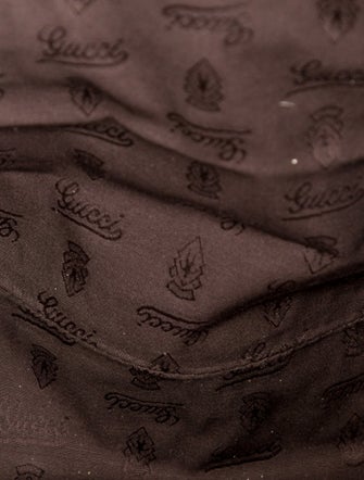 Gucci GG Signature Sukey
