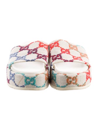 Gucci GG Canvas Canvas Slides