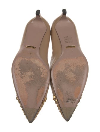 Gucci Leather Studded Accents Pumps