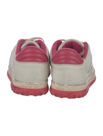 Gucci Interlocking G Logo Leather Sneakers