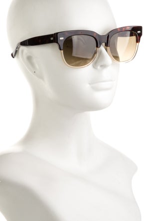 Gucci Wayfarer Tinted Sunglasses