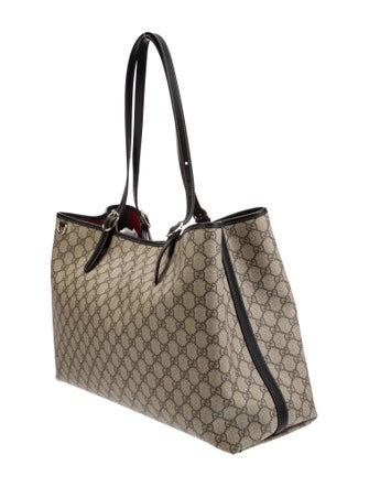 Gucci GG Supreme Emblem Maxi