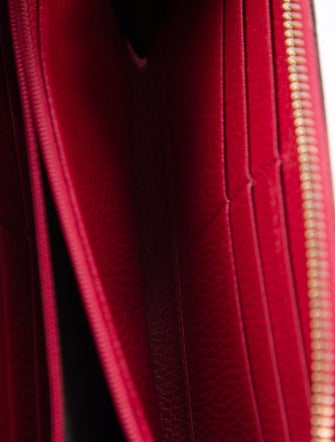 Gucci Interlocking G Logo Leather Continental Wallet