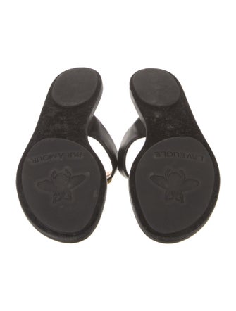 Gucci Double G Logo Leather Slides