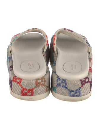 Gucci GG Canvas Canvas Slides