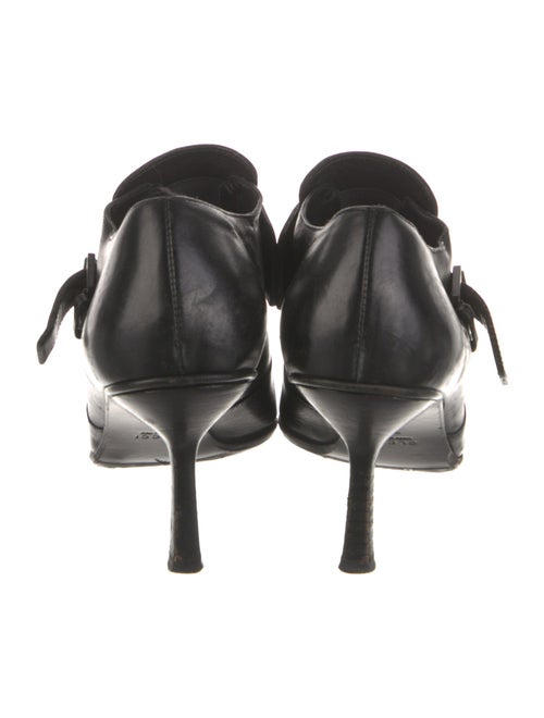 Gucci Leather Pumps