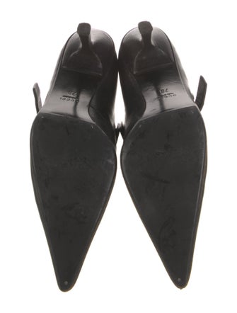 Gucci Leather Pumps