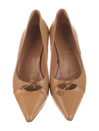 Gucci Leather Pumps