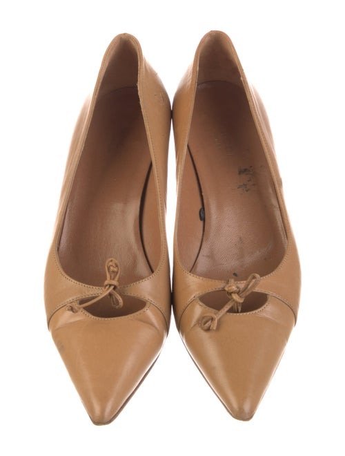 Gucci Leather Pumps