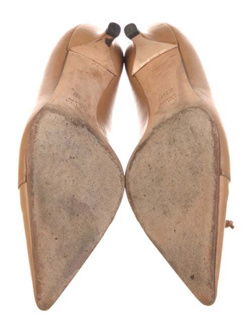 Gucci Leather Pumps