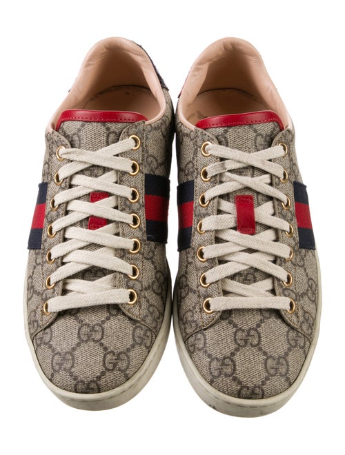 Gucci GG Supreme Sneakers