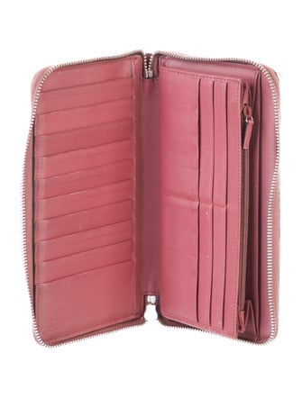 Gucci Travel Organizer Wallet GG Supreme Continental Wallet